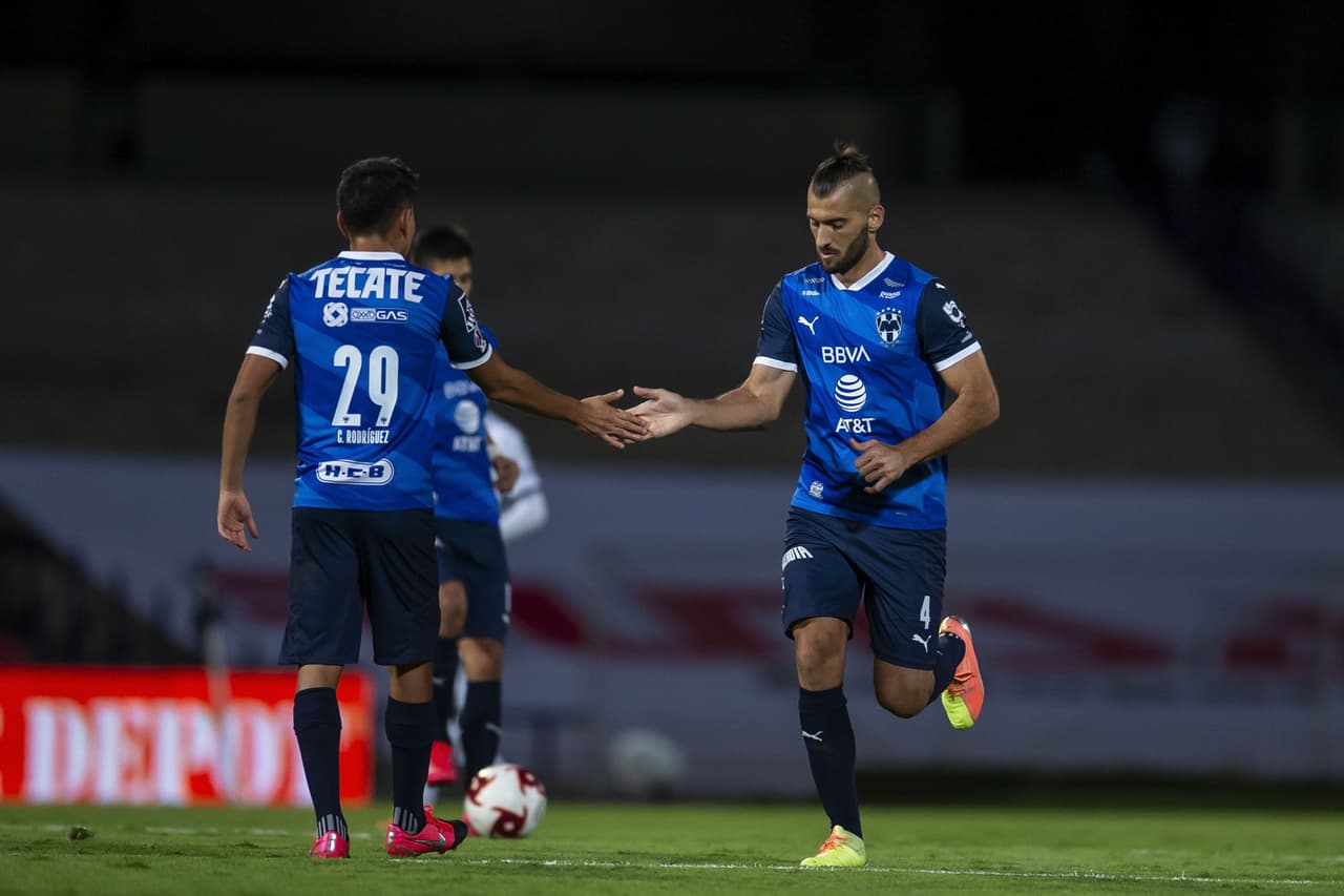 A Monterrey tambien le marcan el penalti y Nicolás Sánchez poen el el encunetro 1-1.