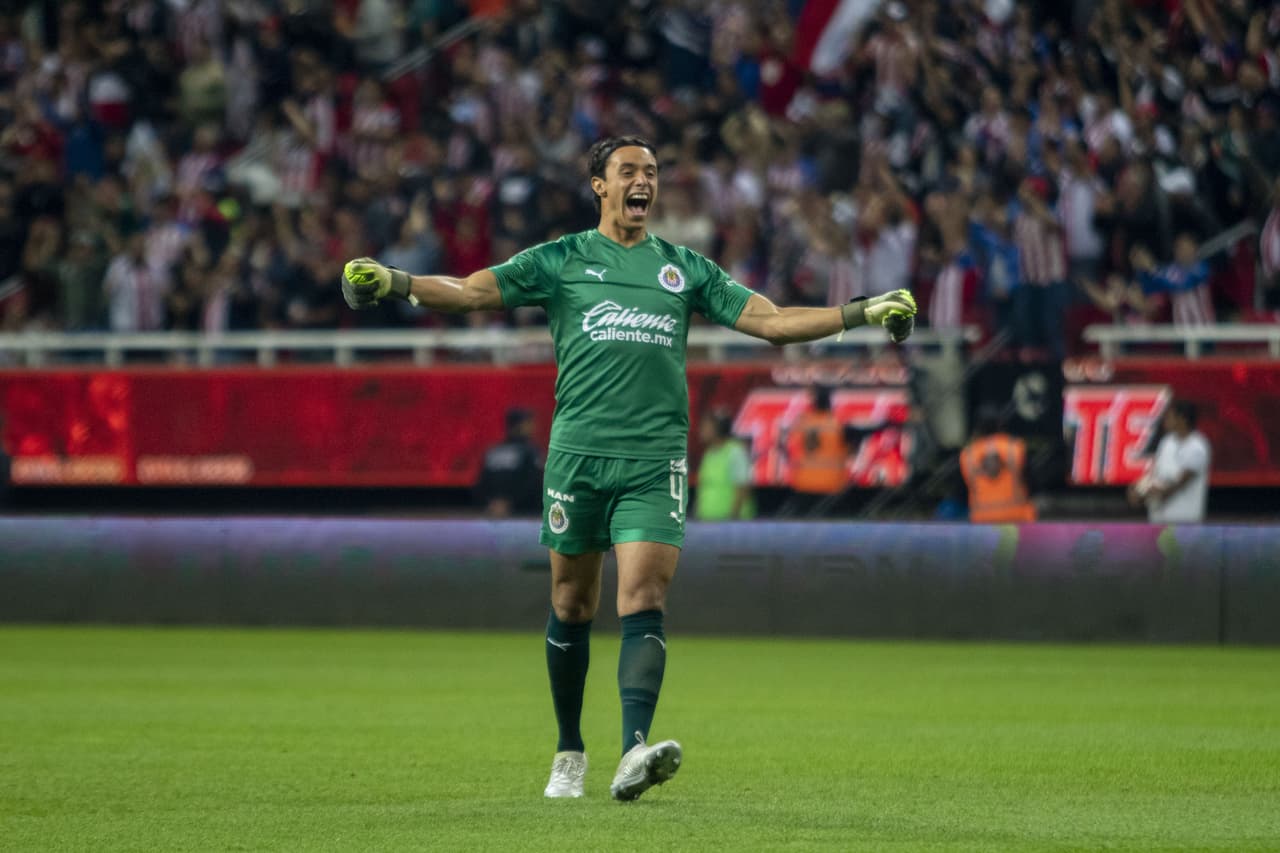 Toño Rodríguez festejó los goles con intensidad en su arco.