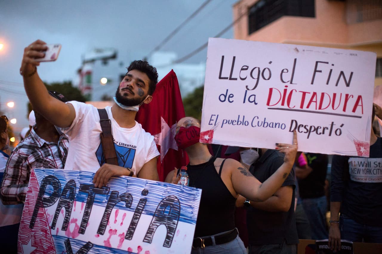 Protestas en Cuba: “Estamos viendo jóvenes que no creen en el comunismo y quieren ser libres”