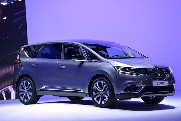 El Autoshow de París fue el marco perfecto para que Renault presentara la nueva generación de su minivan Espace.