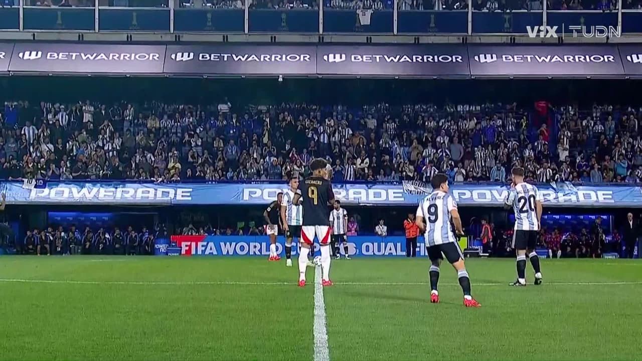 ¡Inicia el partido entre Argentina y Perú! En directo aquí