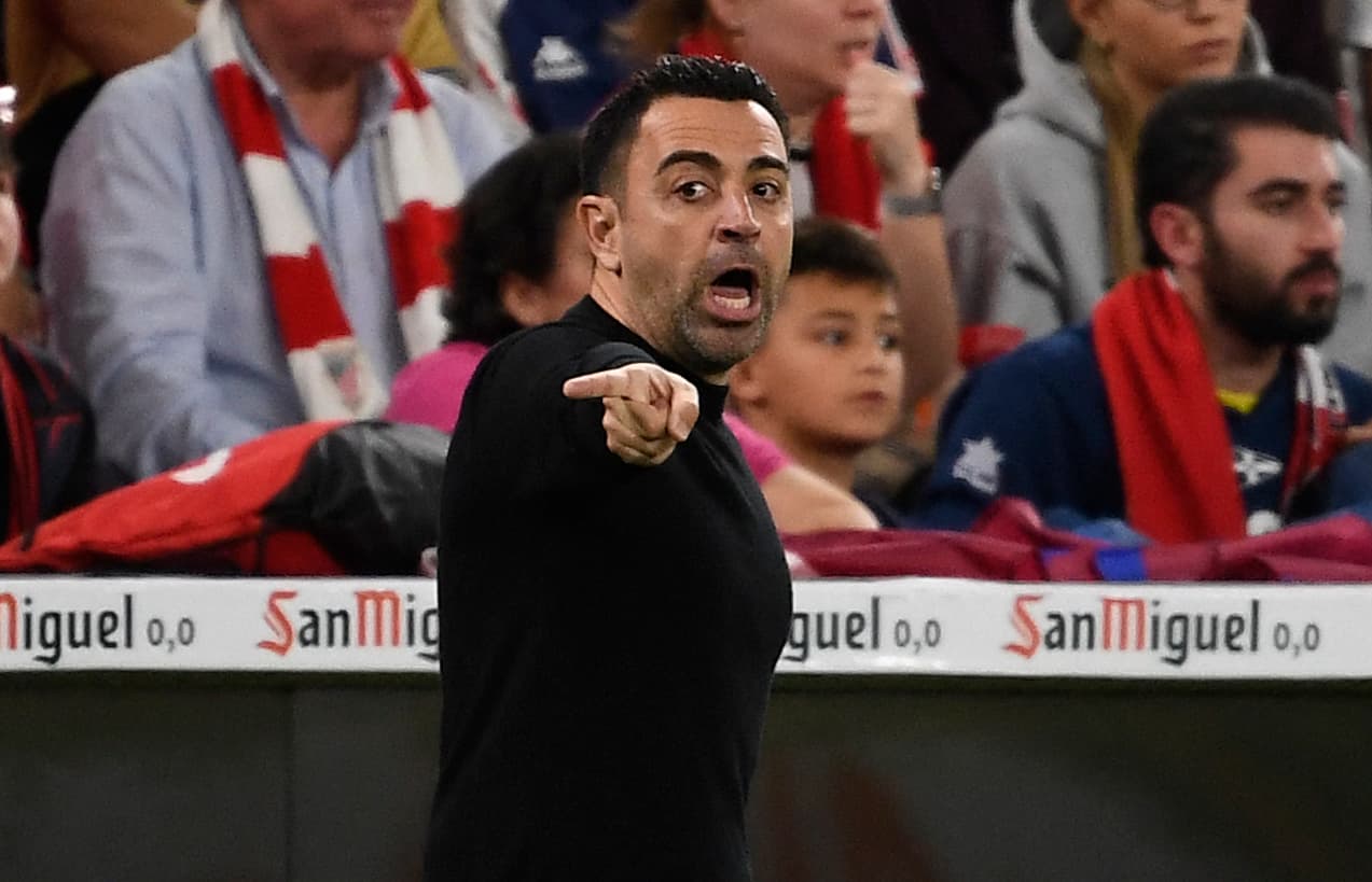 Xavi se dice dolido por trato al Barça y el Athletic estalla contra el VAR