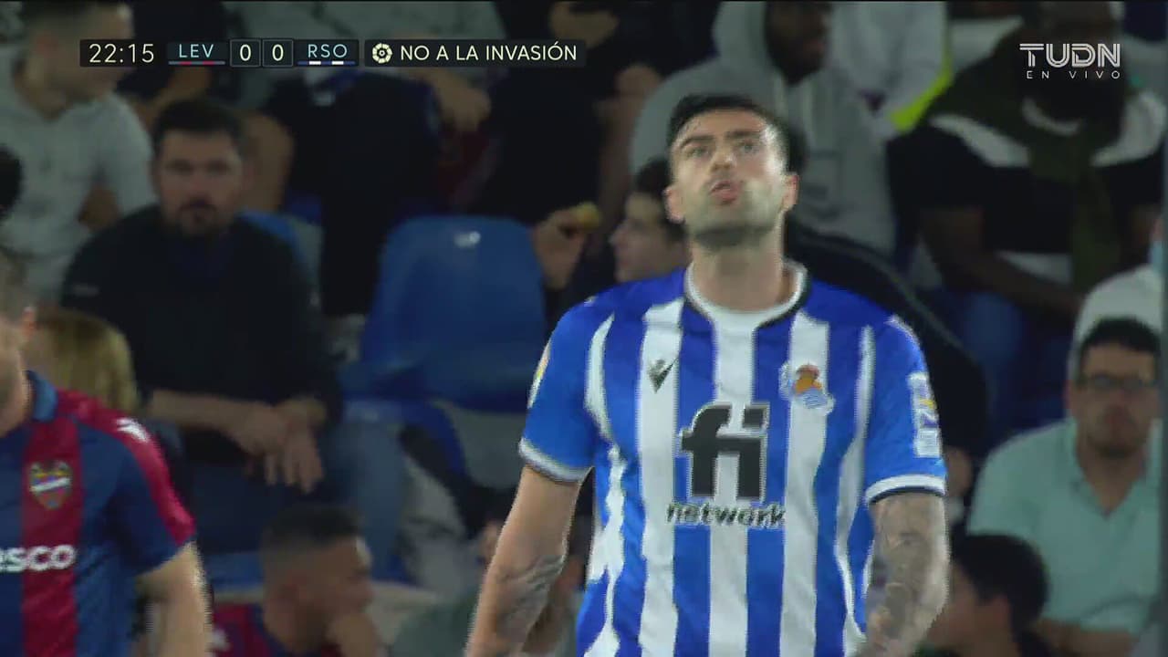 ¡Presiona la visita! La Real acosa a Cárdena y Rico saca tiro desviado