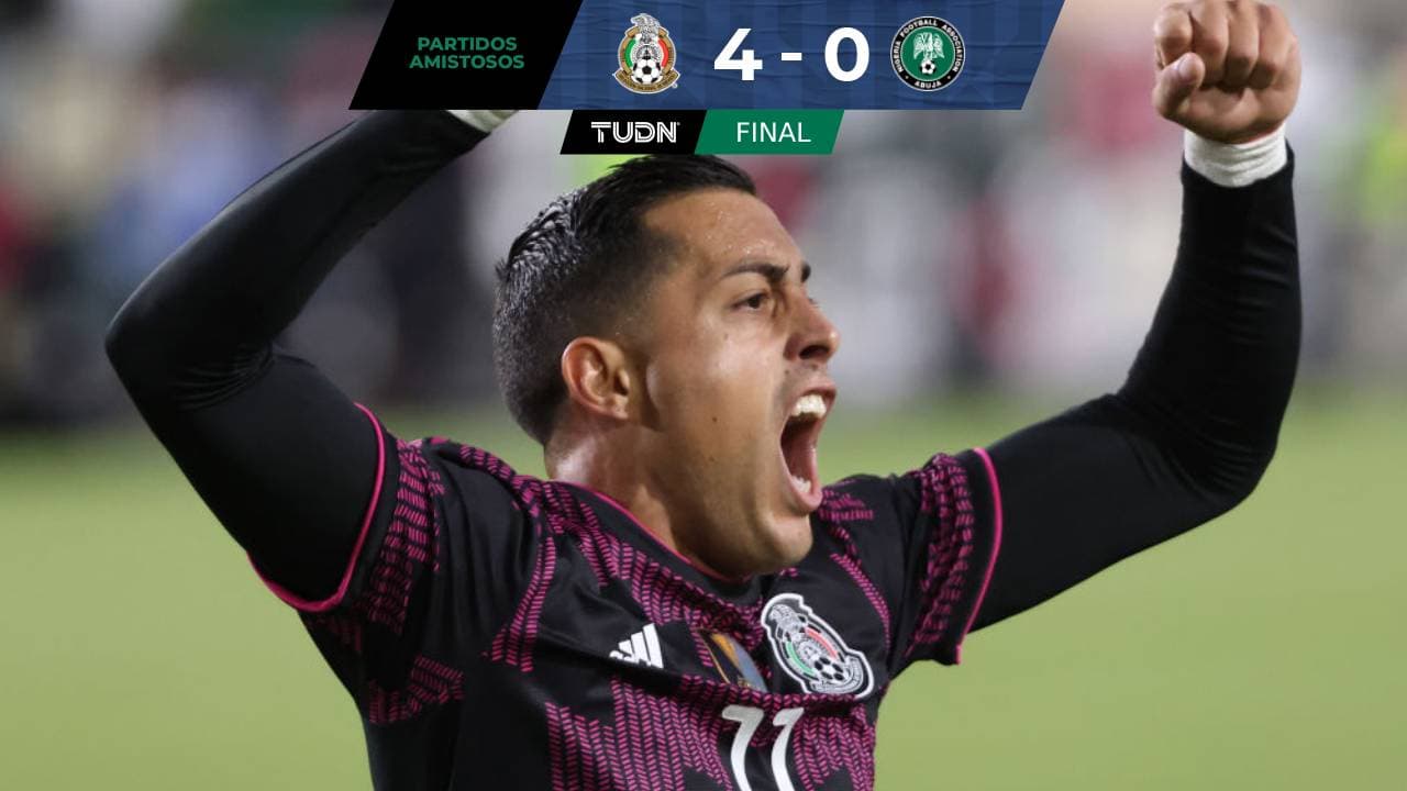 Rogelio Funes Mori se estrenó como goleador del Tri frente a Nigeria.