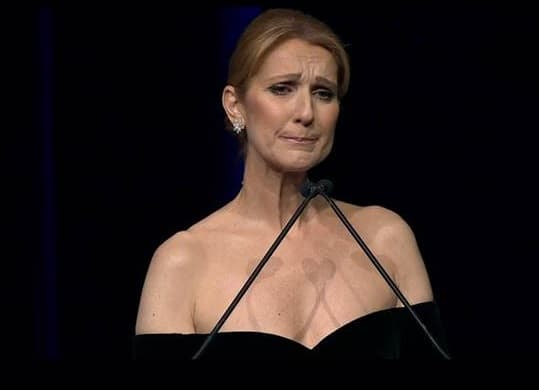 El emotivo discurso lo ofreció en el Colosseum del Caesars Palace de Las Vegas, aunque no se subió a cantar, sí reveló una parte muy emotiva y privada de su corazón.