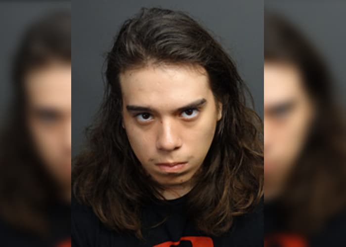 Buscan a un fugitivo acusado de intentar sacarle un ojo a un hombre