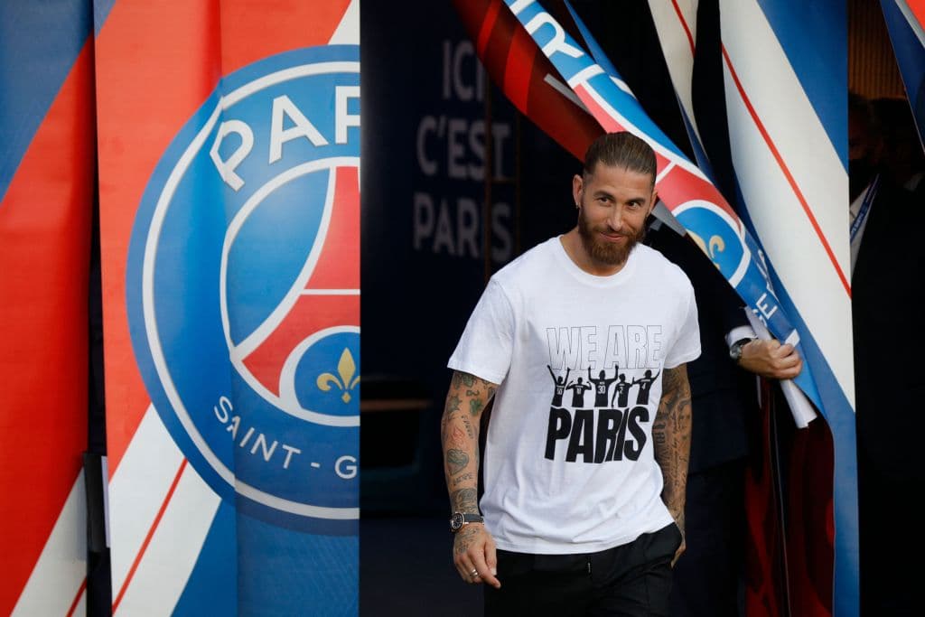 El ex captián del Real Madrid tampoco llegó a un acuerdo para su renovación, por lo que optó por salir del club para llegar al PSG gratis.