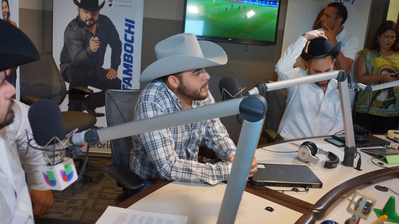 <a href="https://www.facebook.com/GerardoOrtizNet/">Gerardo Ortiz </a>se la pasó a todo dar en el Free-guey show.