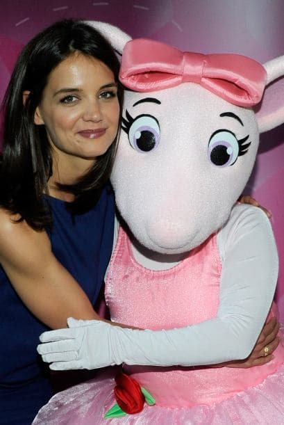 Si Suri Cruise viera esta imagen seguro se pondría celosa. Mira aquí más videos de Chismes.