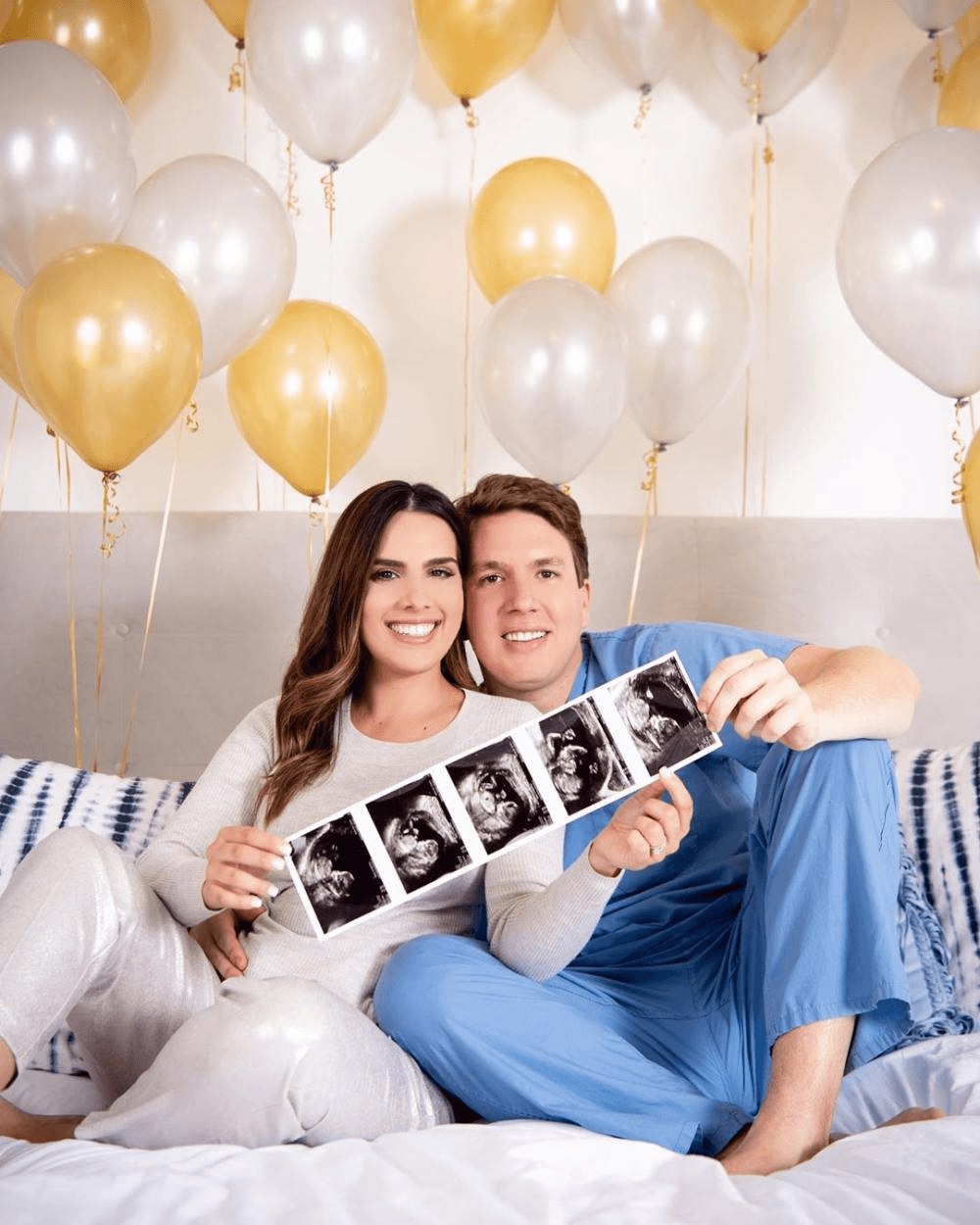 En junio de 2019, Andrea y Alejandro celebraron su segundo año de matrimonio con la noticia de que se convertirián en padres por primera vez.