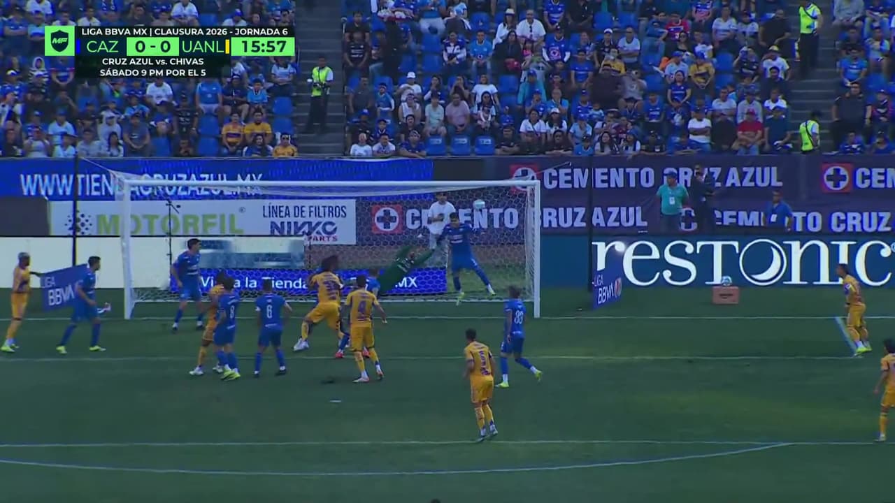 ¡Increíble! La enferma salvada en la línea de Agustín Palavecino vs Tigres