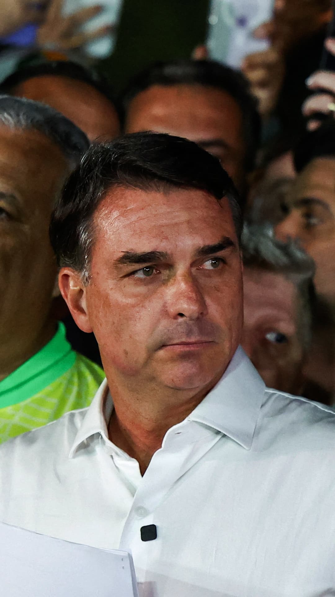 Tras la victoria de Lula en Brasil, Flavio Bolsonaro denuncia presuntas irregularidades
