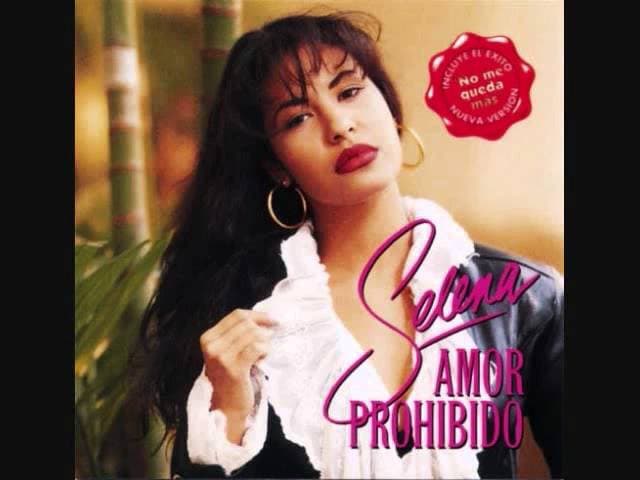<b>Selena Quintanilla</b>
<br>La 'Reina del TexMex', con su voz, fue elegida para estar en la posición 89, aunque para muchos de sus fanáticos debería estar más arriba.