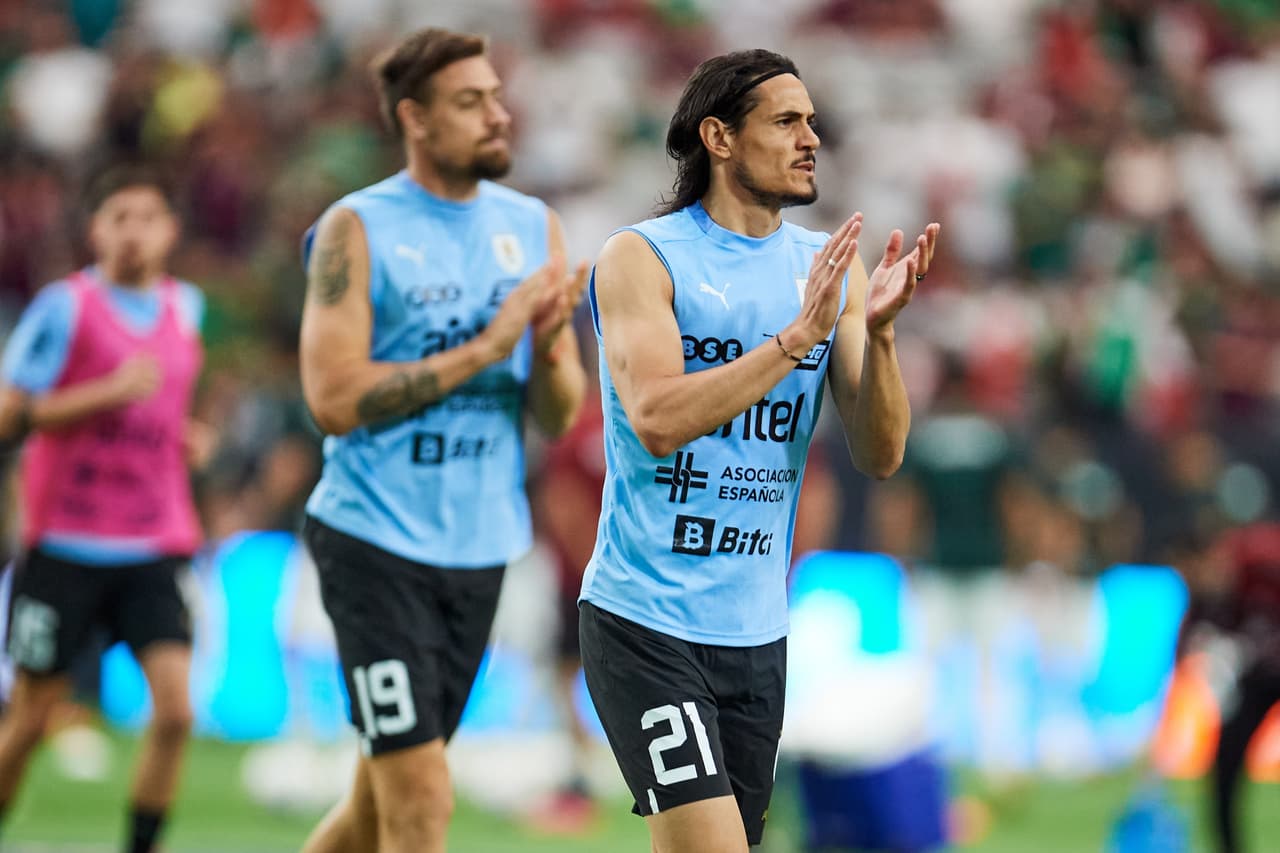 La selección mexicana tuvo uno de sus partidos más oscuros en la era del ‘Tata’ Martino y con doble de Edinson Cavani, Uruguay le pasó por encima a un Tri, que generó dudas, incertidumbre y preocupación a menos de 6 meses de Qatar 2022.