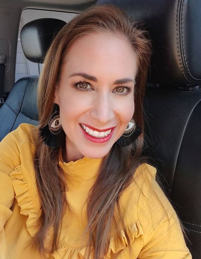 <b>#2 Marta Guzmán </b>
<br>En enero de 2022, la exconductora de ‘Primero Noticias’, reveló en el programa ‘Chismorreo’ que a finales del 2021 se sometió a una cirugía para extirpar un tumor de uno de sus senos. Tras esta operación se tuvo que someter a quimioterapia.