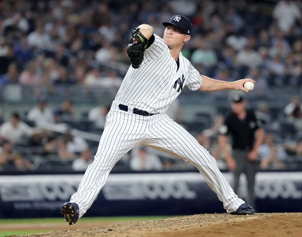 El cerrador (LHP) Zach Britton es canjeado de los Orioles a los New York Yankees. Baltimore recibe a cambio a los lanzadores Dillon Tate (RHP), Cody Carroll (RHP) y Josh Rogers (LHP).