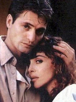 Juan Soler y Verónica Castro estelarizaron la telenovela 'Pueblo chico, infierno grande' en 1997.