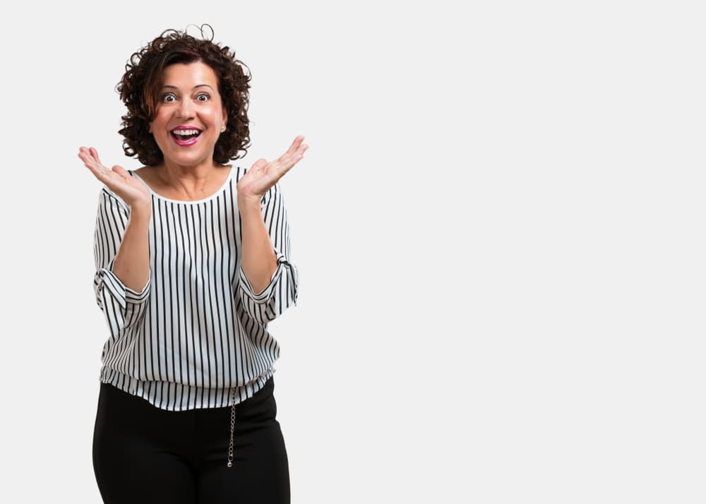 Hacia mediados de mes, estarás en un tono en el que tu capacidad de sorpresa no tendrá límites. Las circunstancias estarán ahí pero serás tú quien determinará si son buenas o no, puesto es tu pensamiento el que las transforma y esa será la clave y motor de este mes para ti.