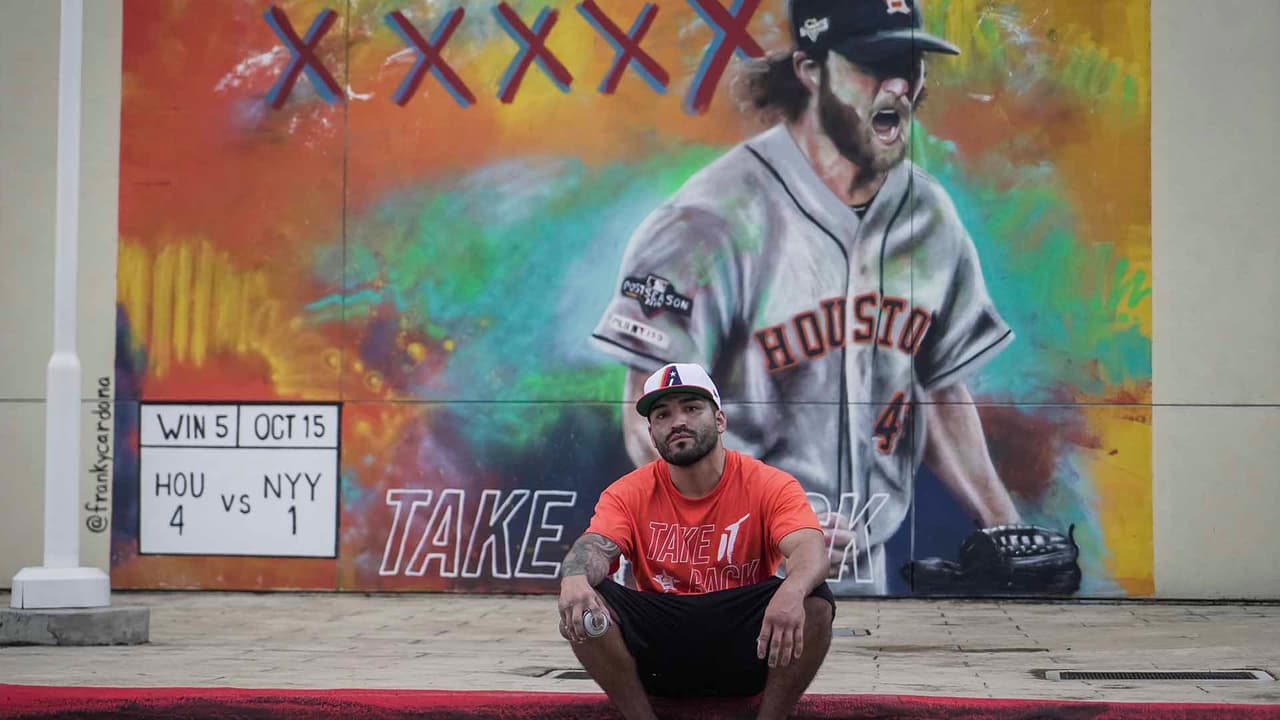 Este se encuentra en el First Colony Mall, al suroeste de Houston.