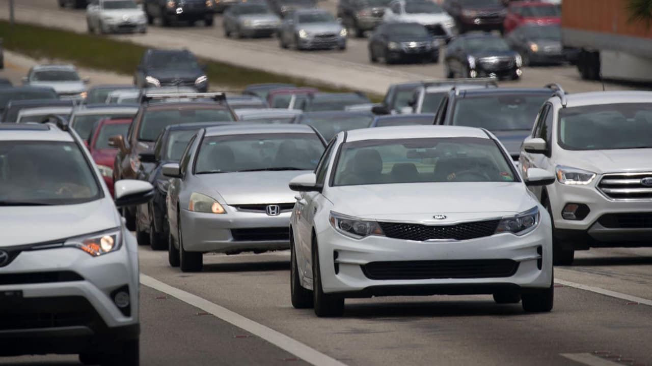 ¿Viajarás por carretera durante las celebraciones de 'Thanksgiving'? Ten en cuenta estas recomendaciones