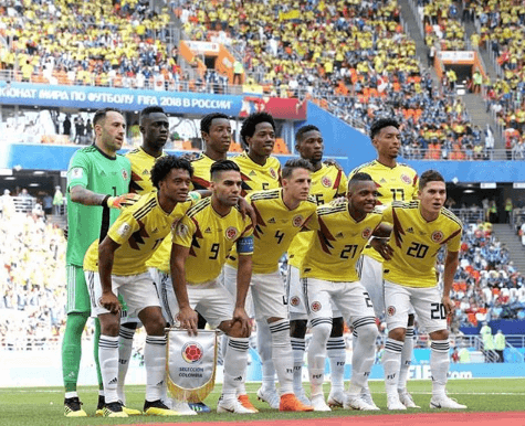 J Balvin expresó su apoyo a los jugadores de su nación con la publicación de esta instántanea de la selección colombiana previo al encuentro con Polonia.