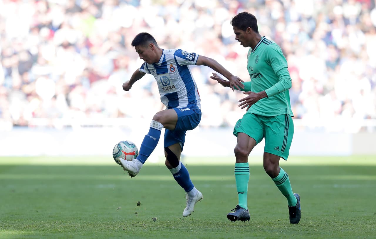 Varane (37’) abrió el marcador y Benzema (79’) marcó el segundo de los de Zidane.