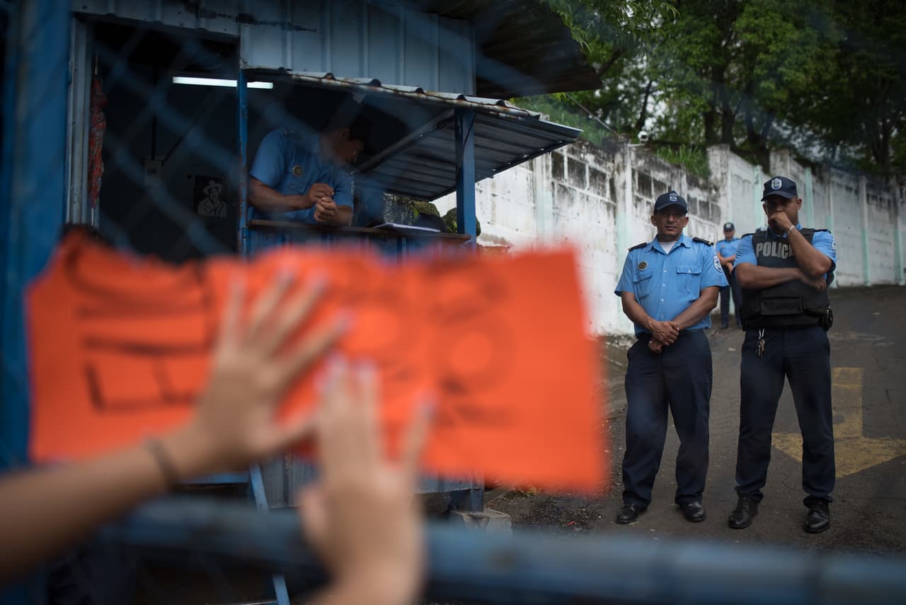 La entrada del centro de reclusión El Chipote, en Managua, señalado como un centro de torturas de la Policía de Nicaragua.
<br>