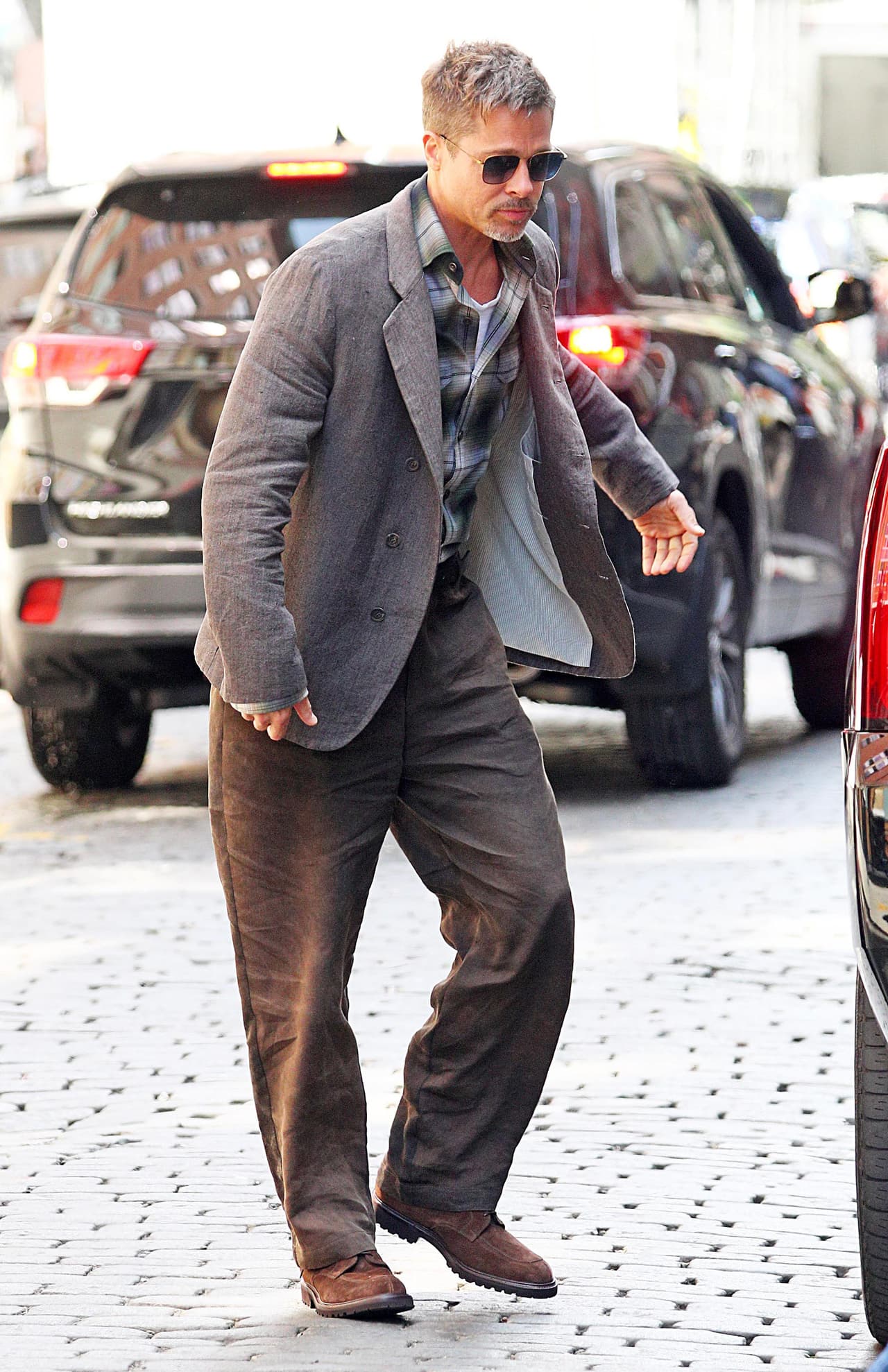 Brad Pitt fue declarado en 2000 como el hombre más sexy del planeta. 17 años después, el talentoso actor no atraviesa su mejor momento.