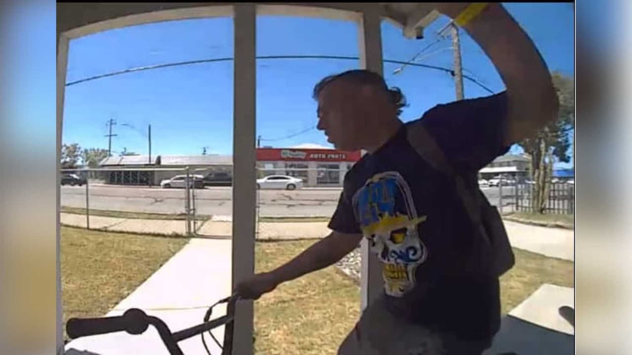 Si alguien tiene información sobre la identidad del sospechoso o su paradero, se le pide que llame al (925) 778-2441.