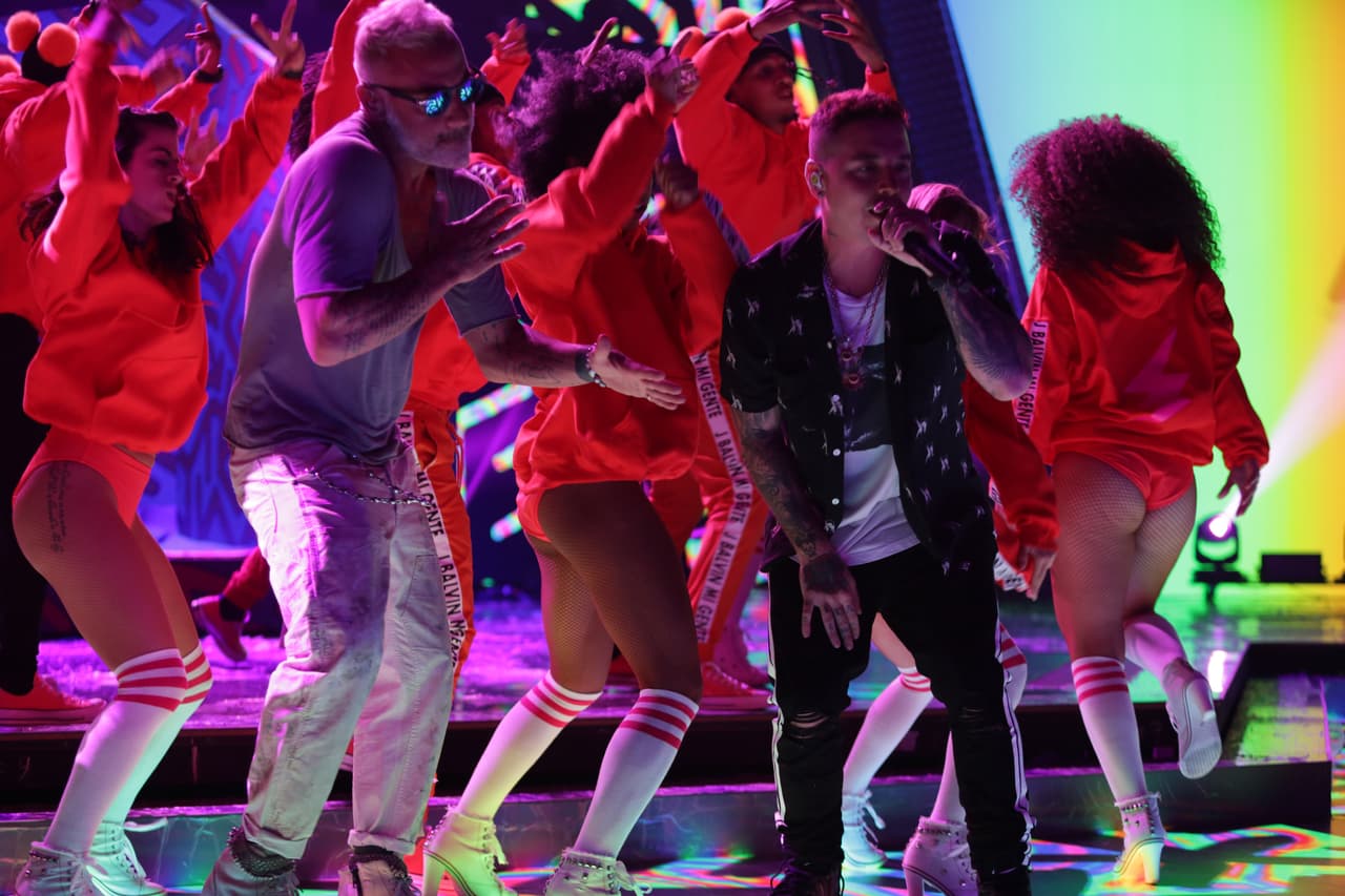 De la amistad de estos dos surgió una interesante colaboración.