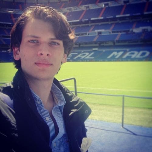 Antes de retirarse, Ramiro Torres participó en las telenovelas ‘La antorcha encendida’, ’Por tu amor’, ’DKDA’, ‘Aventuras en el tiempo’ y ‘Niña amada mía’.