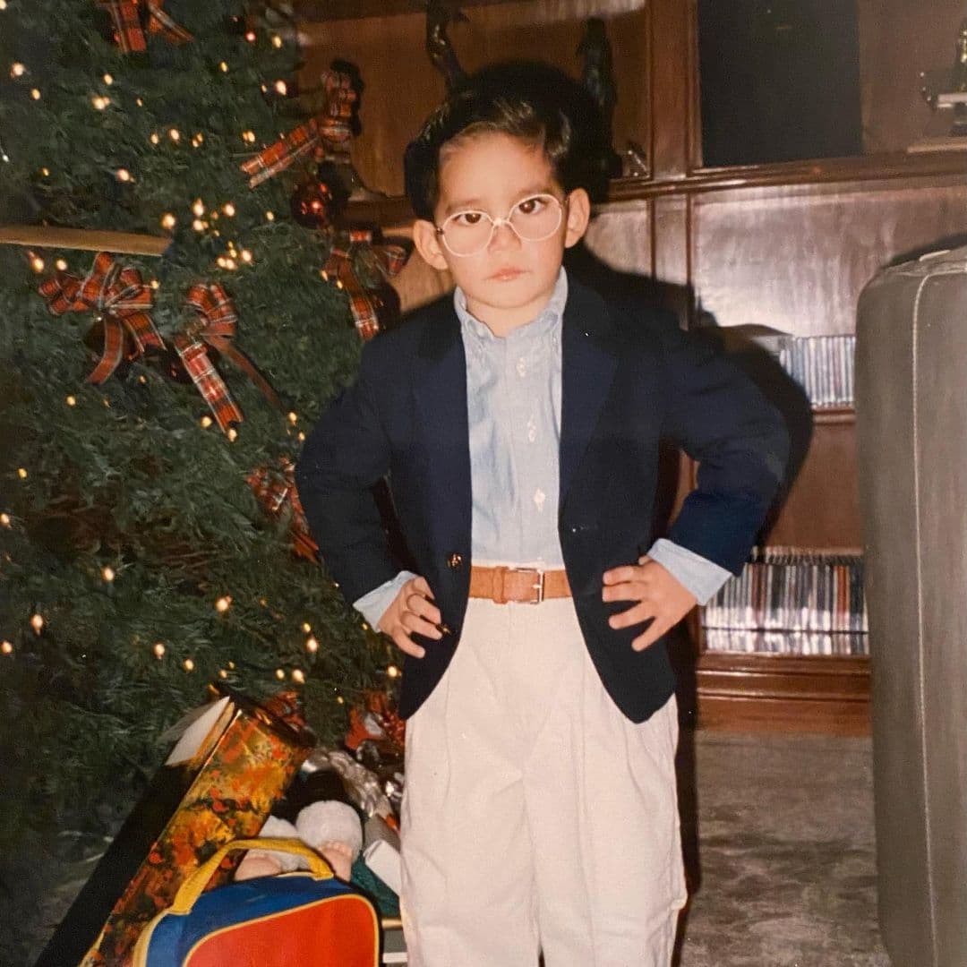 Sin duda, las fotos de las navidades, cumpleaños y travesuras de Eduardo cuando era niño enternecieron a los seguidores de la protagonista de telenovelas de los 90.