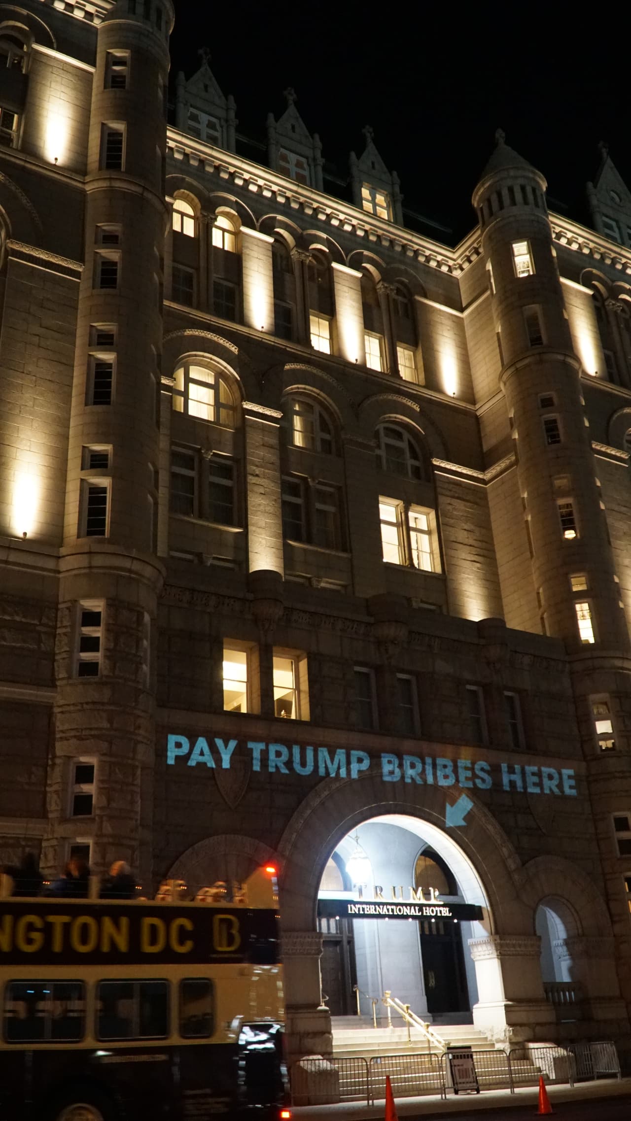 La instalación sucedió el lunes 15 de mayo, en Washington DC.