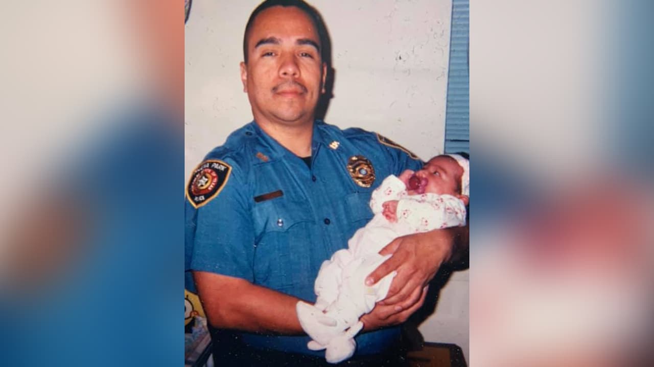 Sabrina López, narra que su esposo Danny, de 57 años, luchó por varias semanas contra el coronavirus, para la mujer lo más triste fue no estar cerca de su esposo y que sus hijos no hayan tenido la oportunidad de despedirse de él.