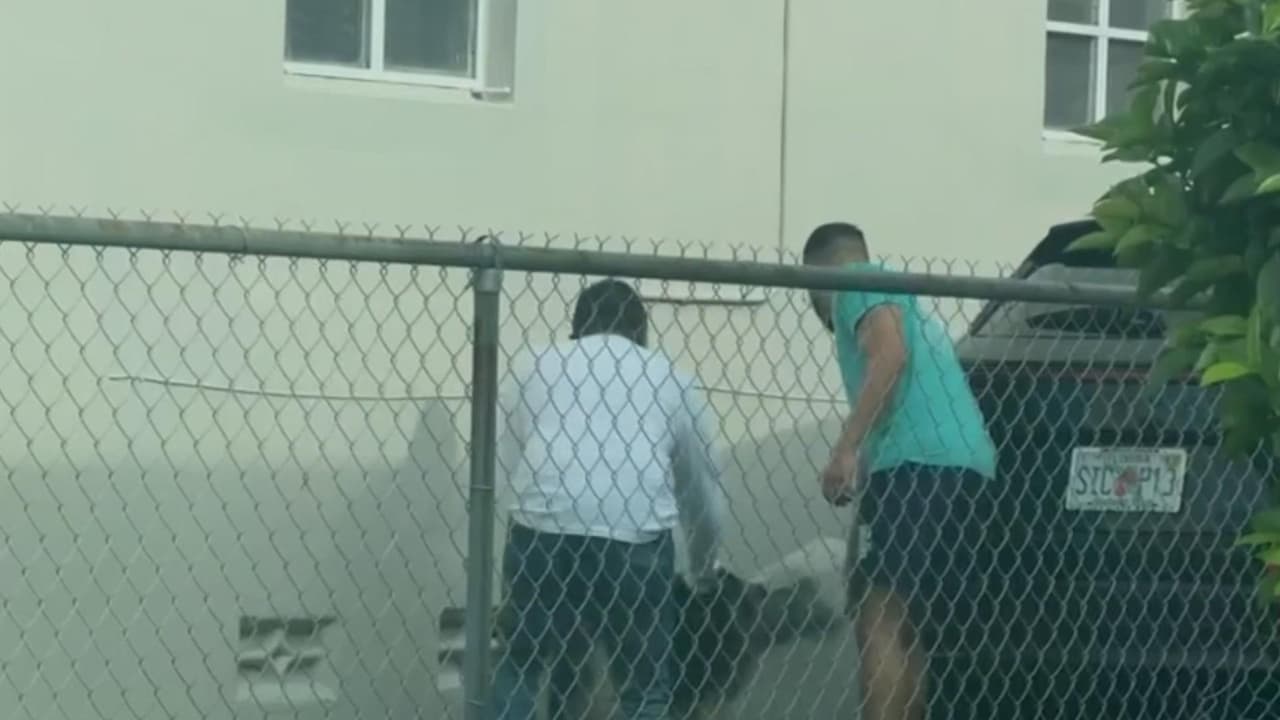 Un hombre le dispara a un pastor alemán que al parecer intentó atacar a su perro en Miami