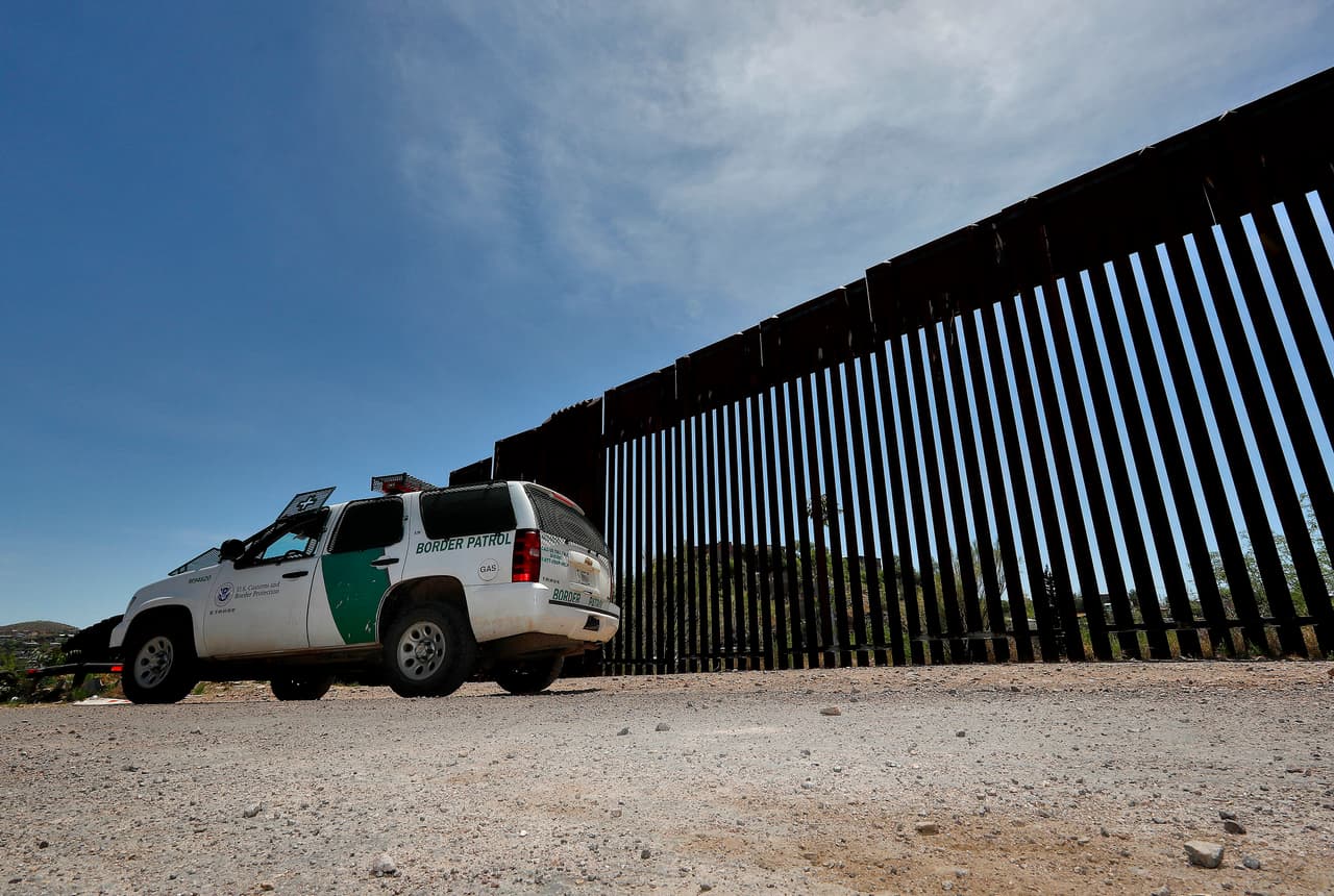 En la frontera con México no todos ven esa "crisis" que tanto angustia a Trump