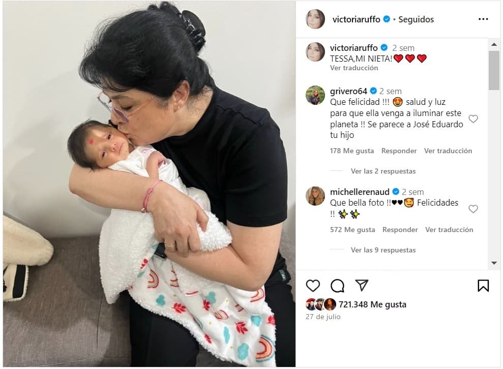 Victoria Ruffo y su nieta Tessa.