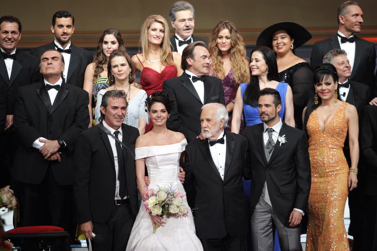 Esta producción estuvo a cargo de 
<b>Pedro Damián</b> y reunió a un gran elenco de actores como 
<b>Enrique Rocha</b>, 
<b>Fernando Allende</b>, 
<b>Isela Vega</b> y 
<b>Nailea Norvind</b>.
<br>