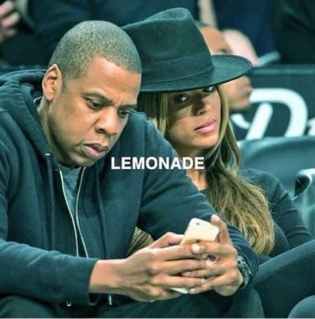 Los fanáticos opinan que esta fue la cara de Beyoncé cuando descubrió a su marido en el supuesto engaño...