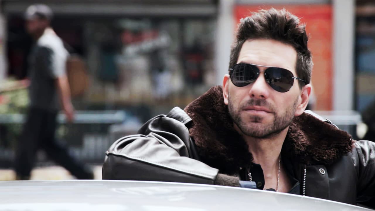 John pasó de ser un gran amor a un enemigo mortal.