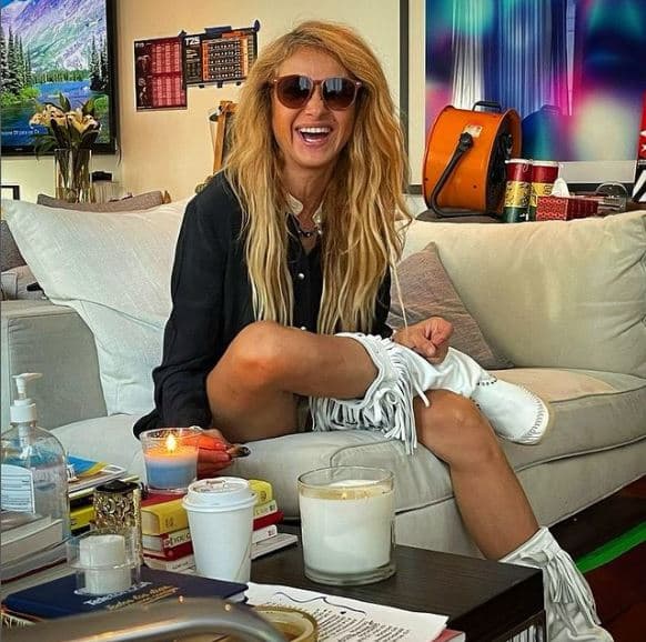 “Ellos son mi prioridad. Saben que cuando no estoy trabajando voy por ellos a la escuela, que me despierto a las 7 de la mañana y los llevo. Que cuando paso por ellos vamos al karate o armamos una tienda de campaña o hacemos picnics. Lo disfrutó tanto, que no lo cambiaría por nada”, comentó para 'Ventaneando'.