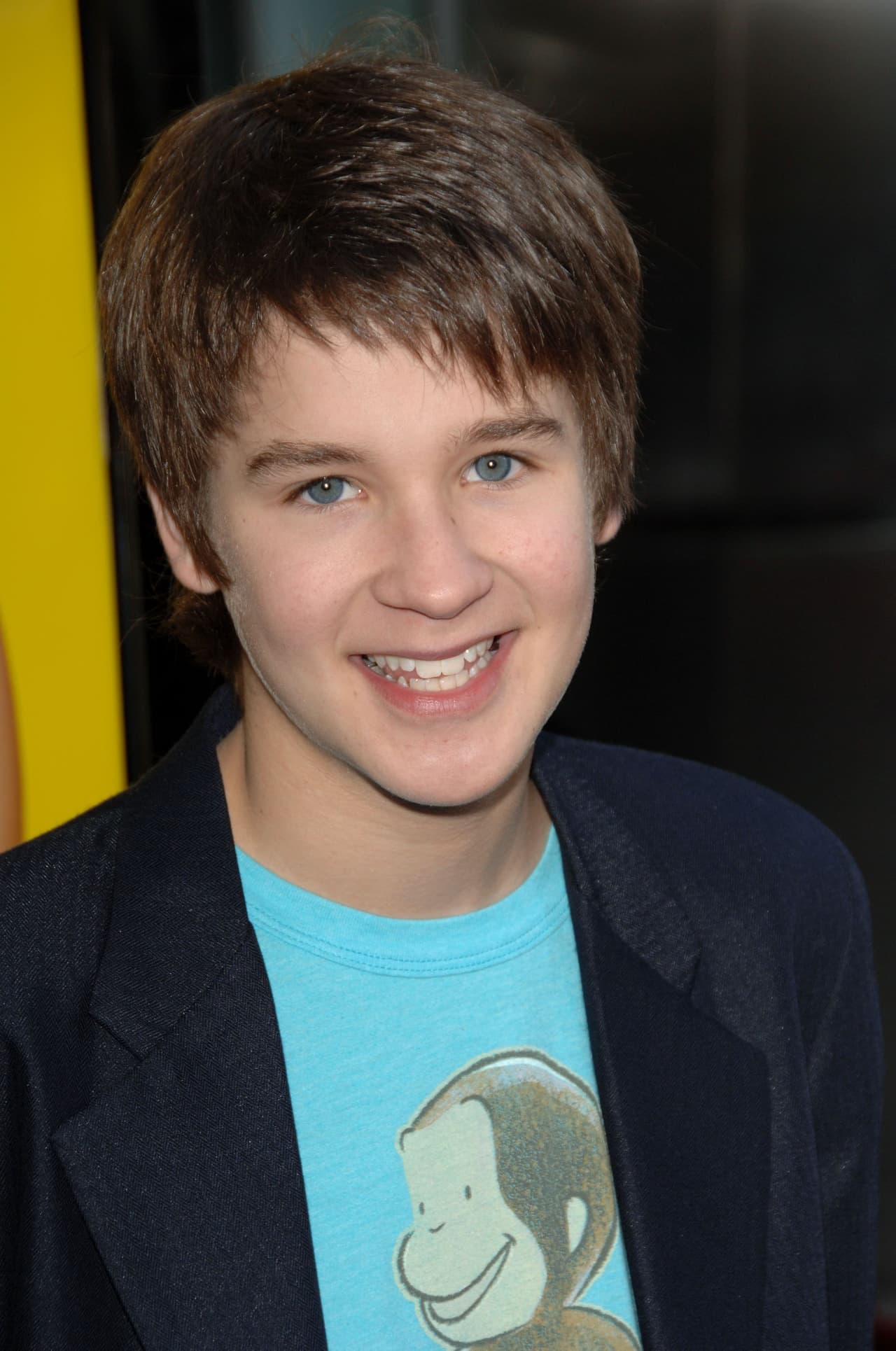 La serie contaba las aventuras de Ned Bigby, interpretado por Devon Werkheiser, durante su paso por la secundaria James K. Polk en California, Estados Unidos.