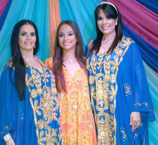 Junto a sus maestras ha perfeccionado su técnica.