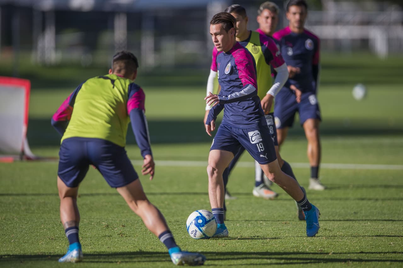 Chivas, nuevamente a pruebas por COVID-19