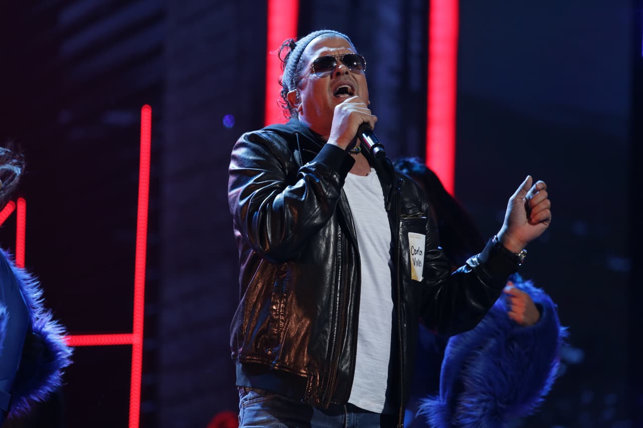 Y en
<b> Categoría Tropical</b>: dos nominaciones en
<b> Canción del Año</b> por 
<b>'La Bicicleta' </b>al lado de 
<b>Shakira</b>, y
<b> 'Las Cosas de la Vida'</b>.