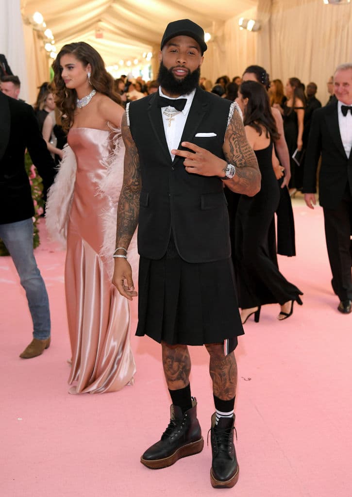 El atleta asistió a la MET Gala de 2019 (Celebrating Camp: Notes on Fashion) portando un elegante smoking sin mangas y en la parte inferior una falda que combinó con botas de combate.