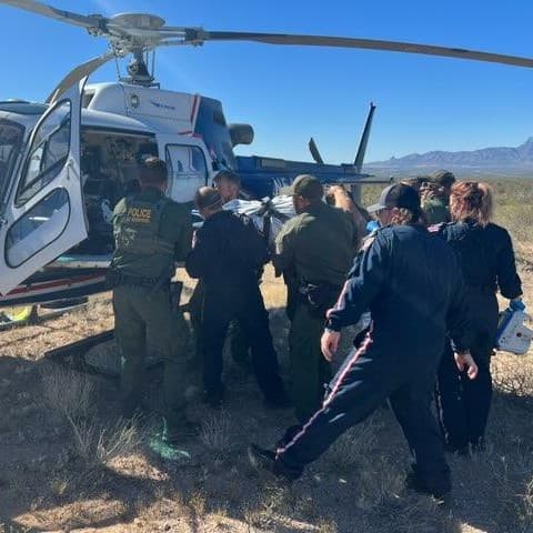 Los agentes de la estación de Tucson respondieron a una llamada al 911 cerca de la SR-286.