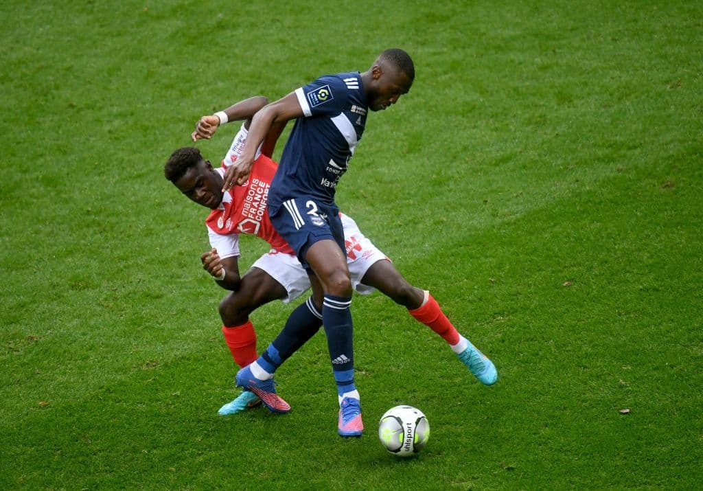 Reims no tuvo piedad y goleó al Bordeaux 5-0 en la fecha 23. Los goles fueron por parte de Ekitke, doblete de Munetsi, Matusiwa y Faes.