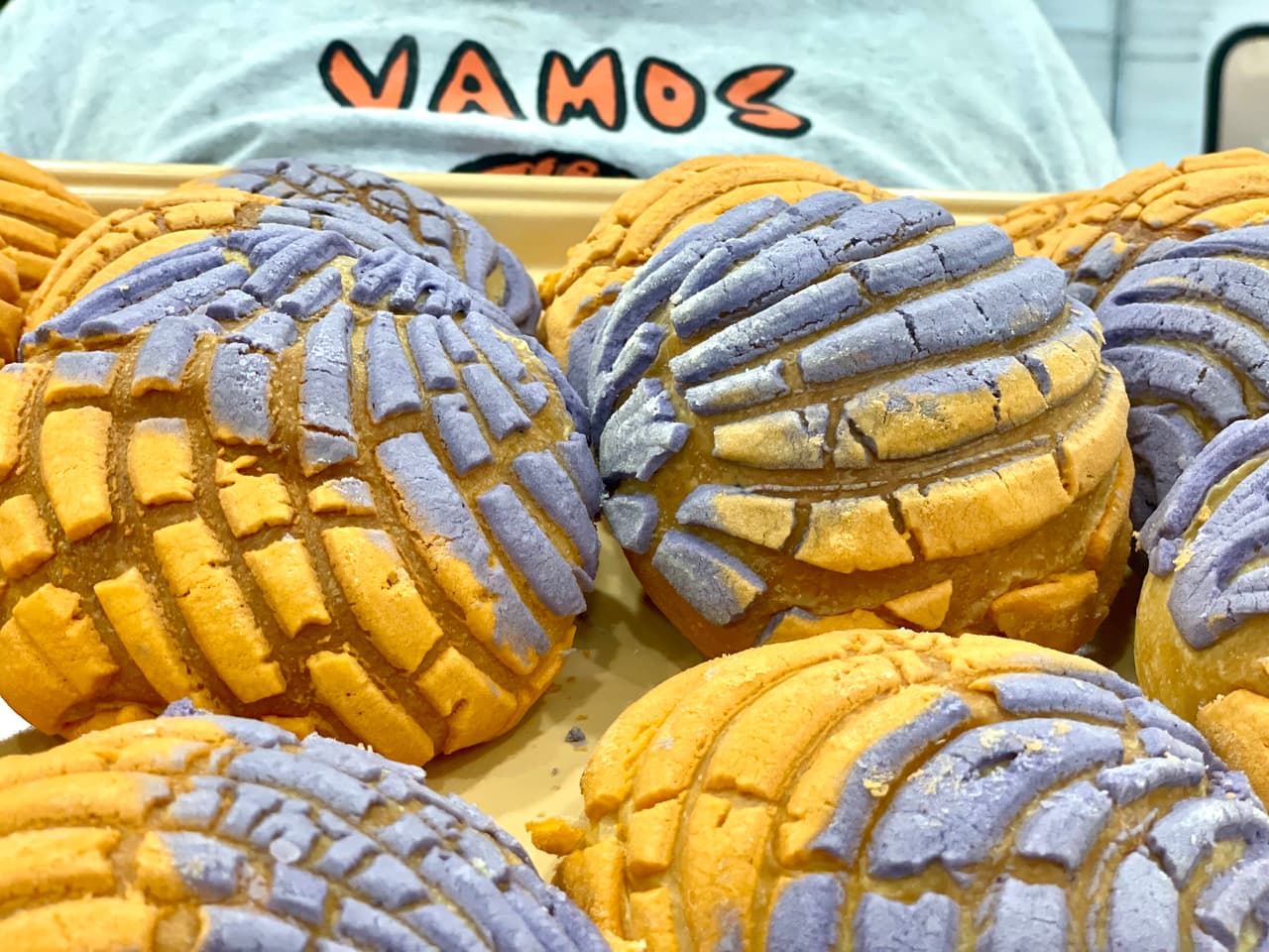 ¿Dónde se encuentra esta panadería? 
<a href="https://goo.gl/maps/1X87cKTmLVZ6fUNU9" target="_blank">4533 W Glendale Ave, Glendale, AZ 85301 </a>
<br>