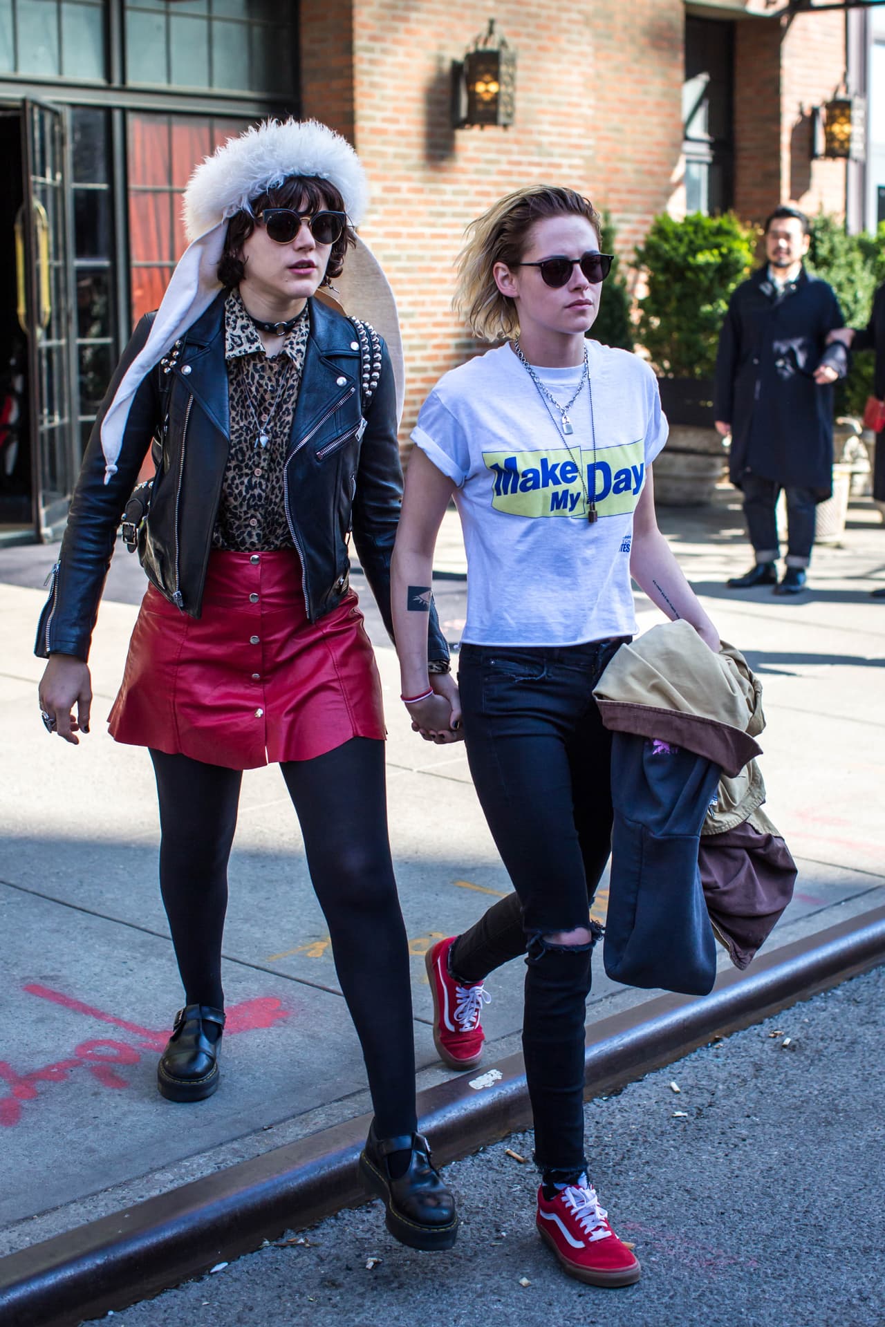 Su nueva pareja era la actriz y cantante francesa SoKo.